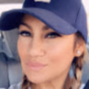 Meet your Posher, Antoinette